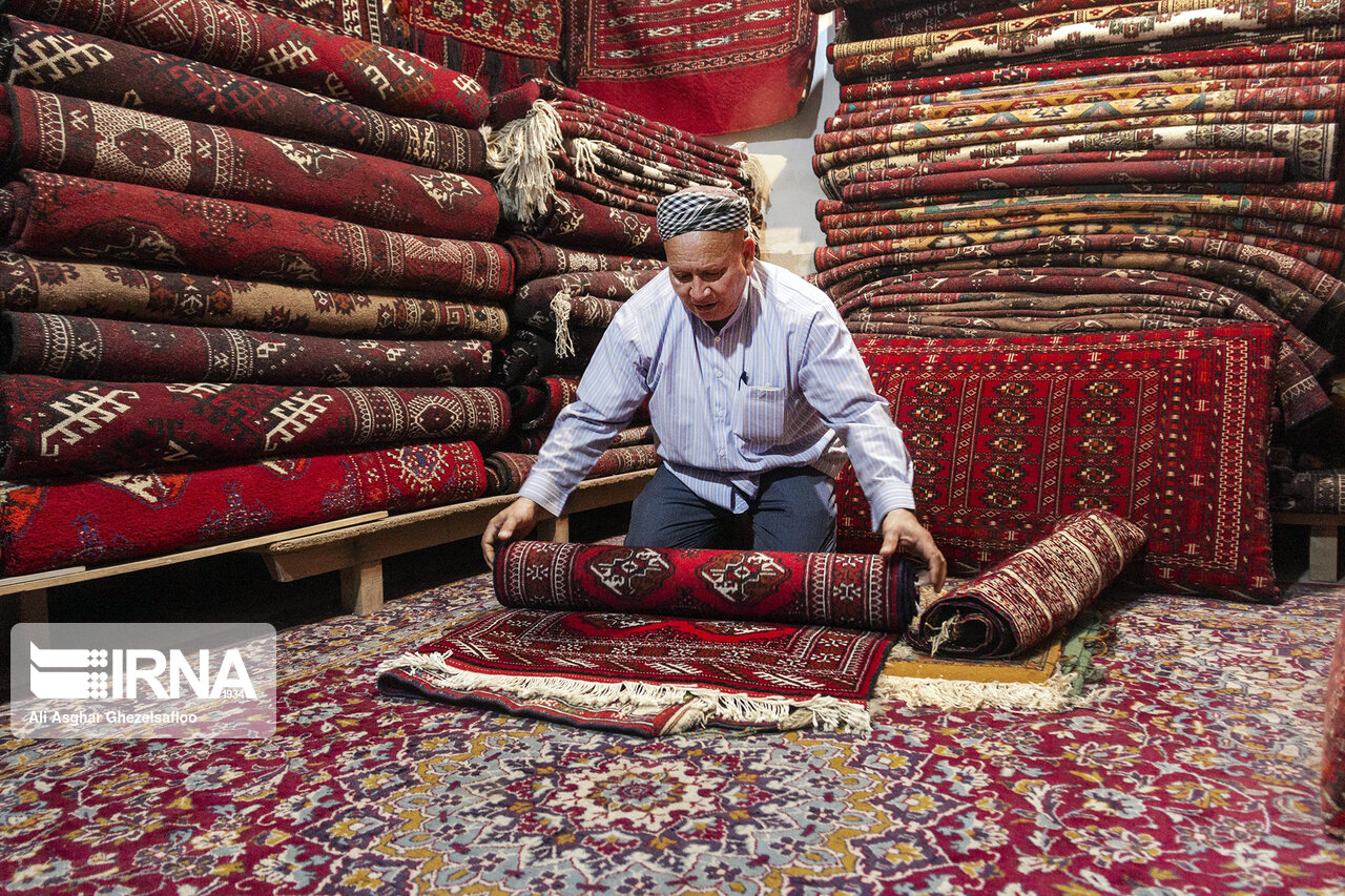 برنامهریزی و حمایت لازمه شکوفایی صنعت فرش دستباف گلستان