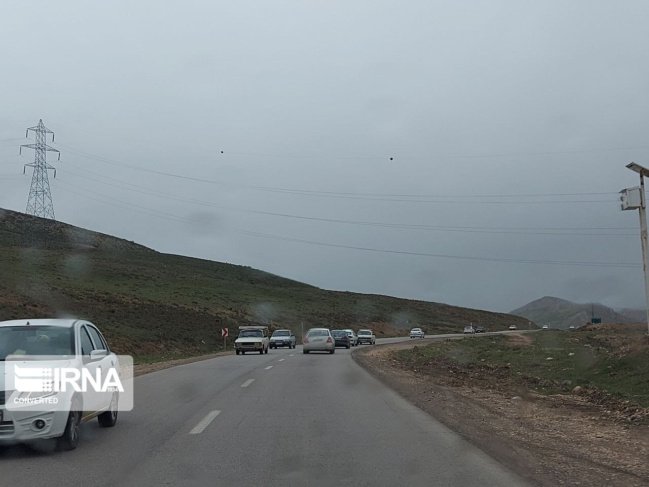 تردد خودویی در همه جاده‌های گلستان جریان دارد