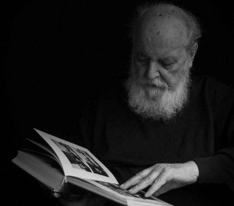 «ابتهاج» در آغوش خاک مادری آرام ‌می‌گیرد