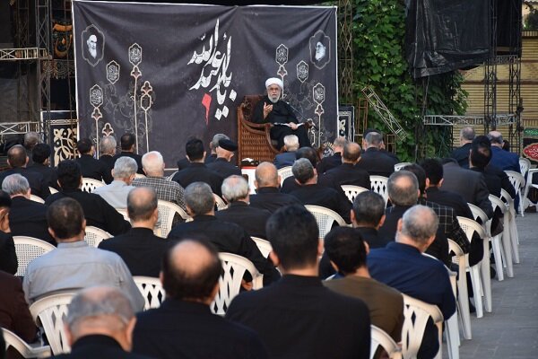 مکتب اباعبدالله (ع) مکتب آزادی و رهایی و عزتخواهی است