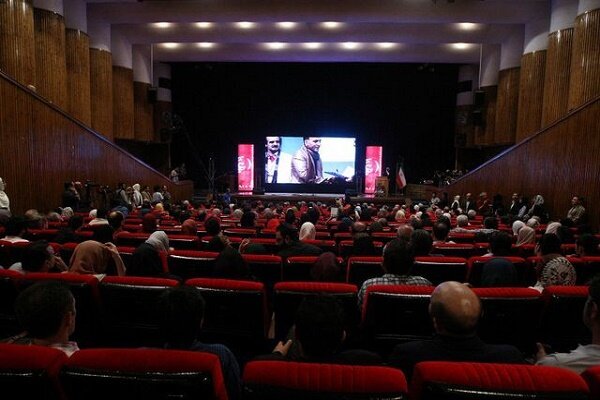 فعال کردن سینماهای راکد در اولویت است