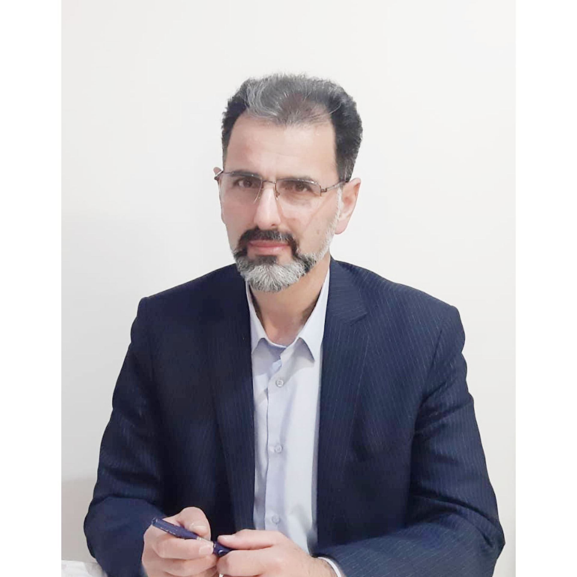 نیروهای عملیاتی برق گیلان در آماده باش کامل  قرار گرفتند