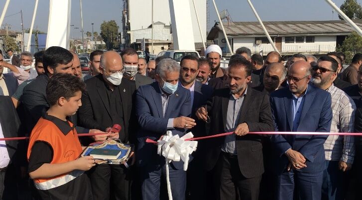 این پل منحصر بفرد است