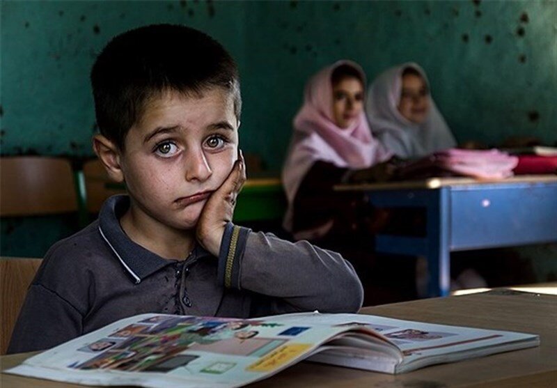 دانشآموزان نیازمند چشم بهراهند