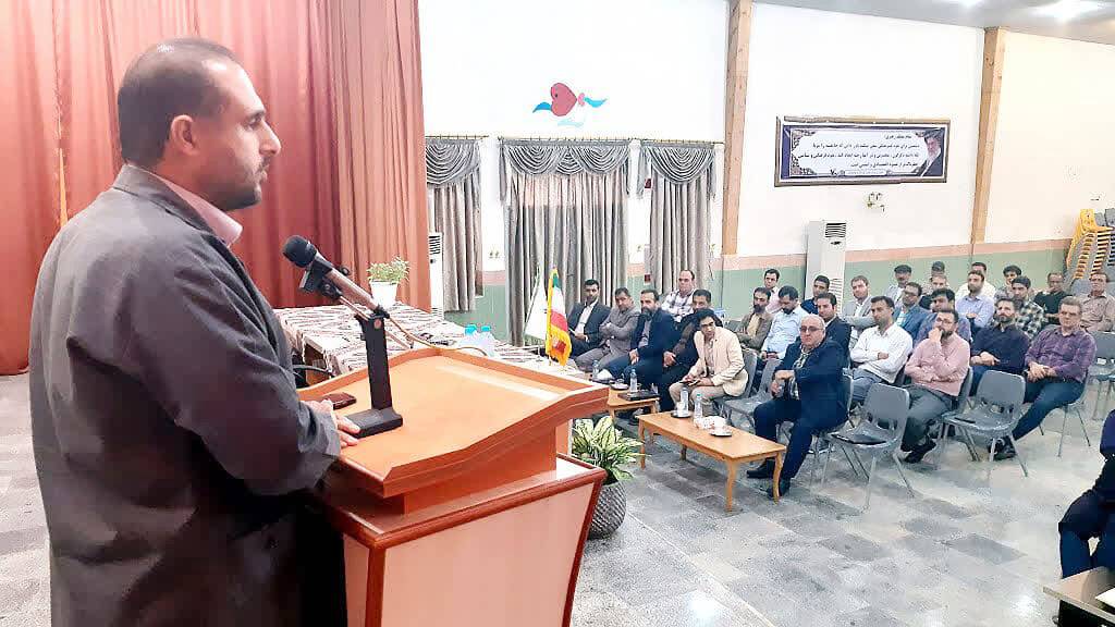 تجلیل از مسؤولان و مربیان کانون پرورش فکری و کانون زبان مازندران
