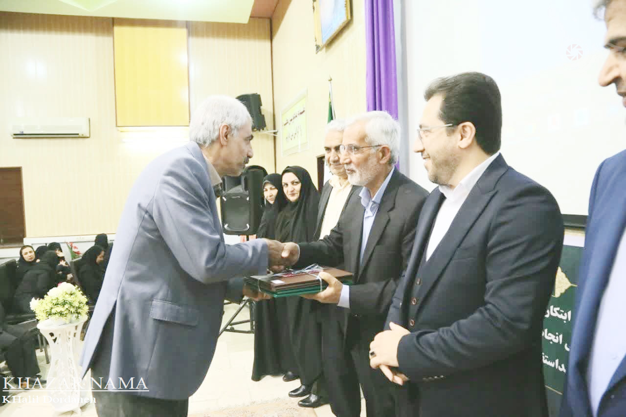 ضرورت توجه به وضعیت معلمان مدارس غیردولتی