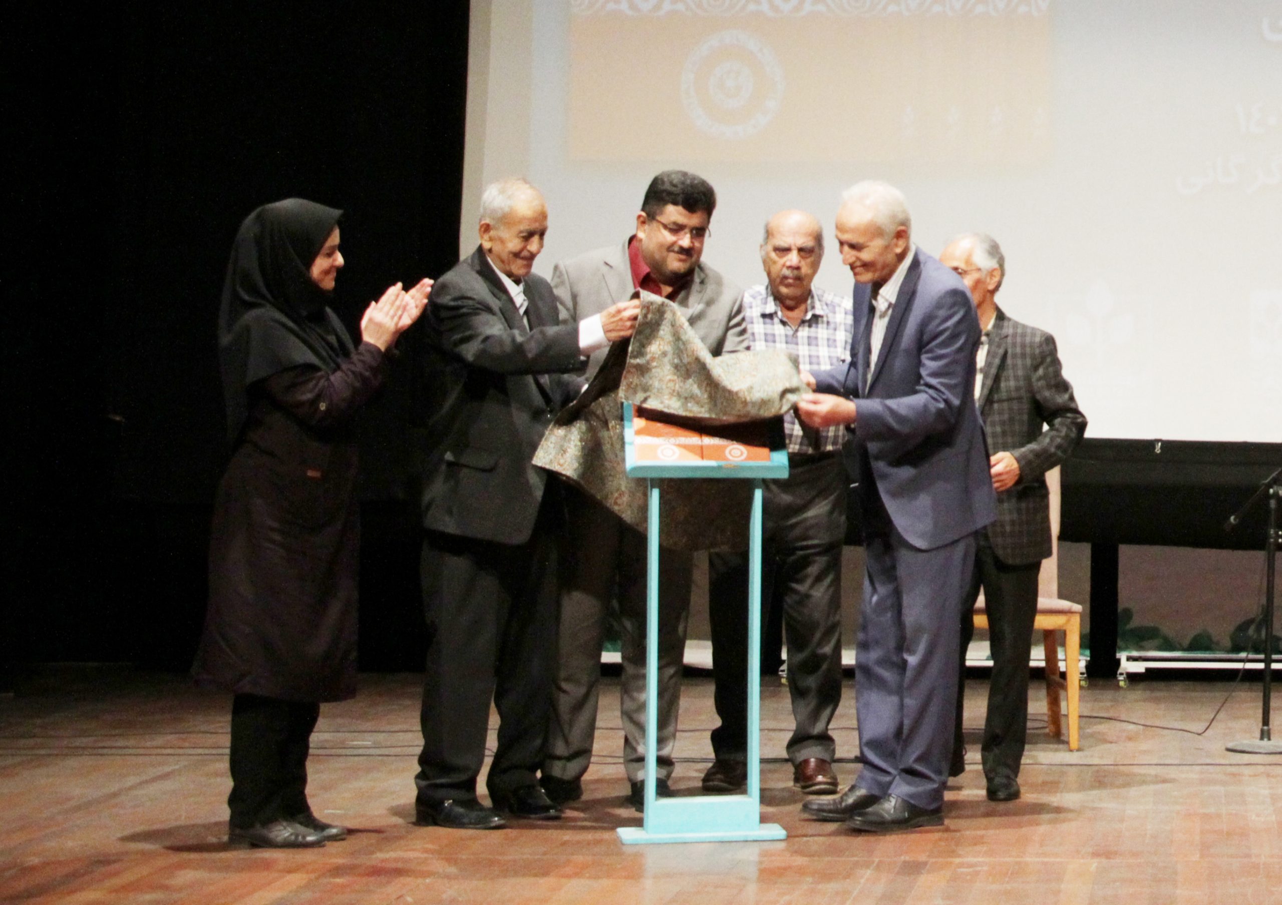 رونمایی از کتاب «لوترای وارو و شالی استارابادی» در تالارفخرالدین اسعد گرگانی
