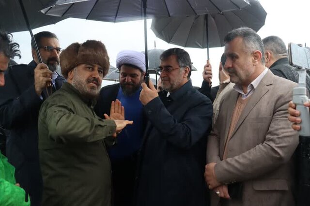 سيد محمود از محمودآباد محروميتزدایی میکند!