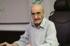 مردی که کم‌خطا و خواندنی بود