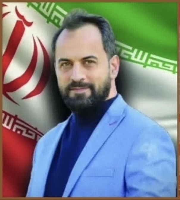 آبروی پدر و اعتبار خانواده‌ام را کف دست گرفتم به‌خاطر مردم