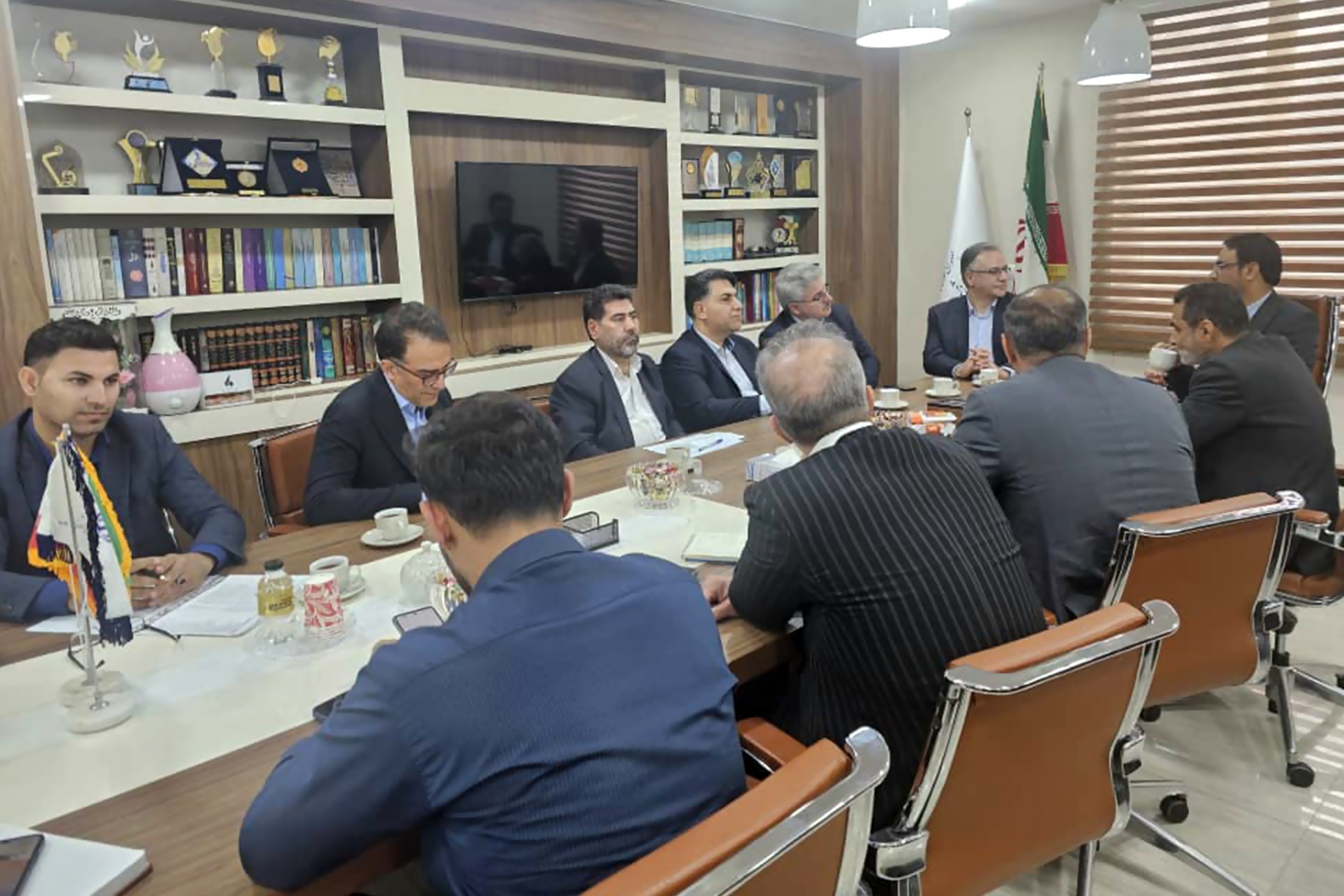 تأكید بیمه دانا بر تداوم همكاری‌های راهبردی در دیدار با بیمه‌گذاران خوزستان
