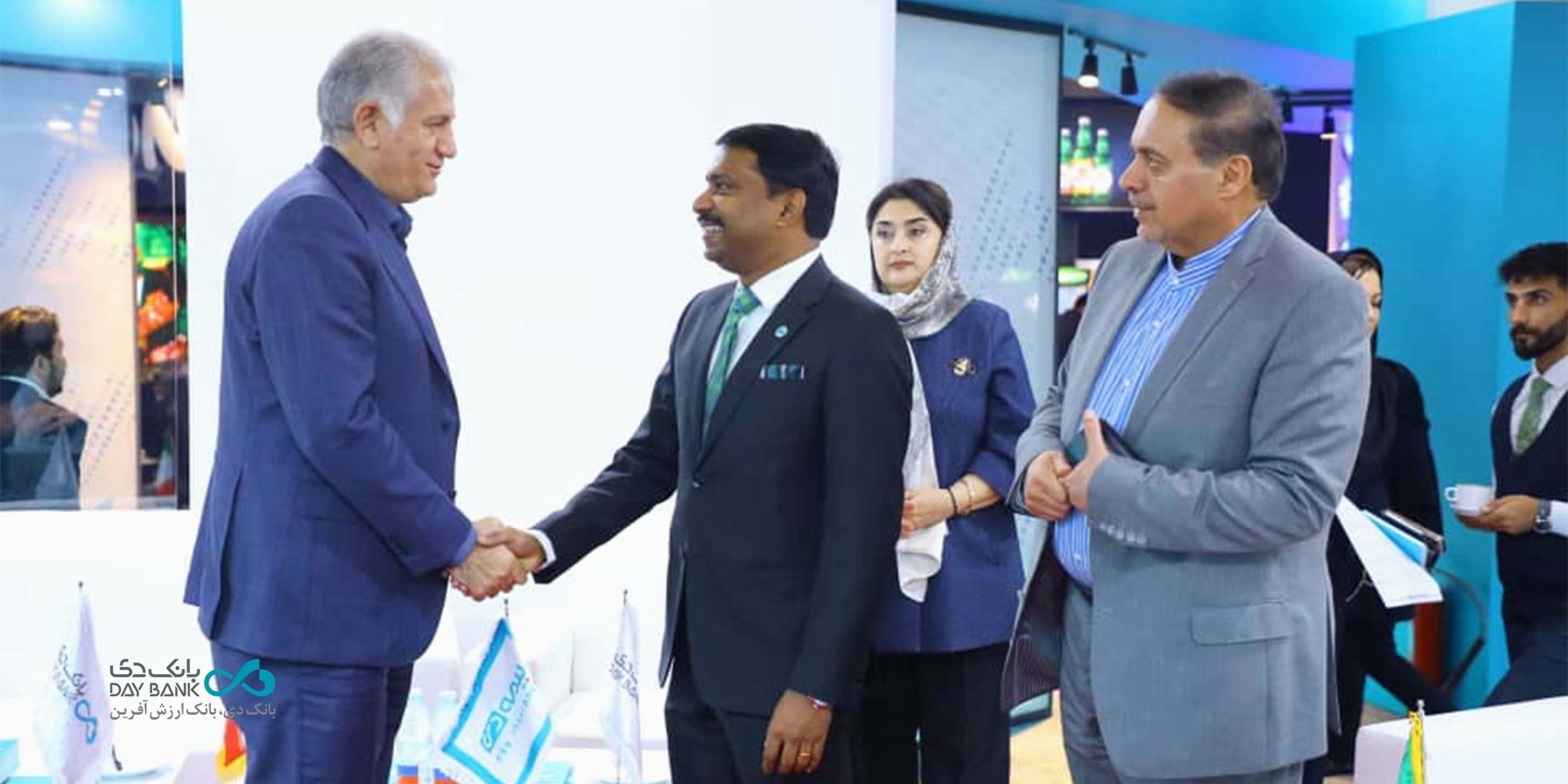 دیدار نایب رییس هیأتمدیره بانک دی با مسئول سرمایهگذاریهای پیمان معاهده شانگهای در حاشیه نمایشگاه کیش اکسپو