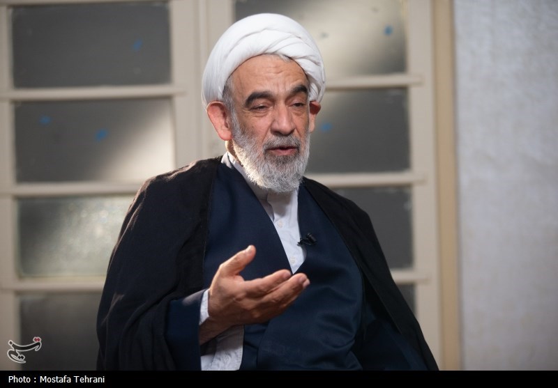 قمی: فرایند انتخاب رهبر جدید در حال کامل شدن است