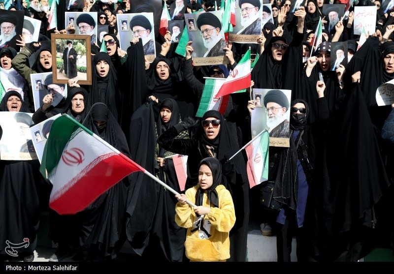 راهپیمایی محکومیت جنایات آمریکا و اسرائیل بعد از نمازهای جمعه