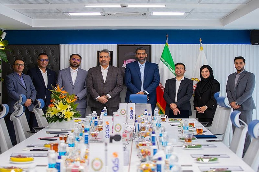 آزاده باقری مدیرعامل و جواد فراهانی عضو هیأت مدیره شرکت فناوران نوآور سداد(فینوداد) شدند